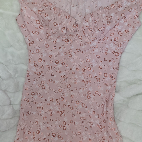 Cotton Candy Blush Floral Blouse - Picture 2 of 3